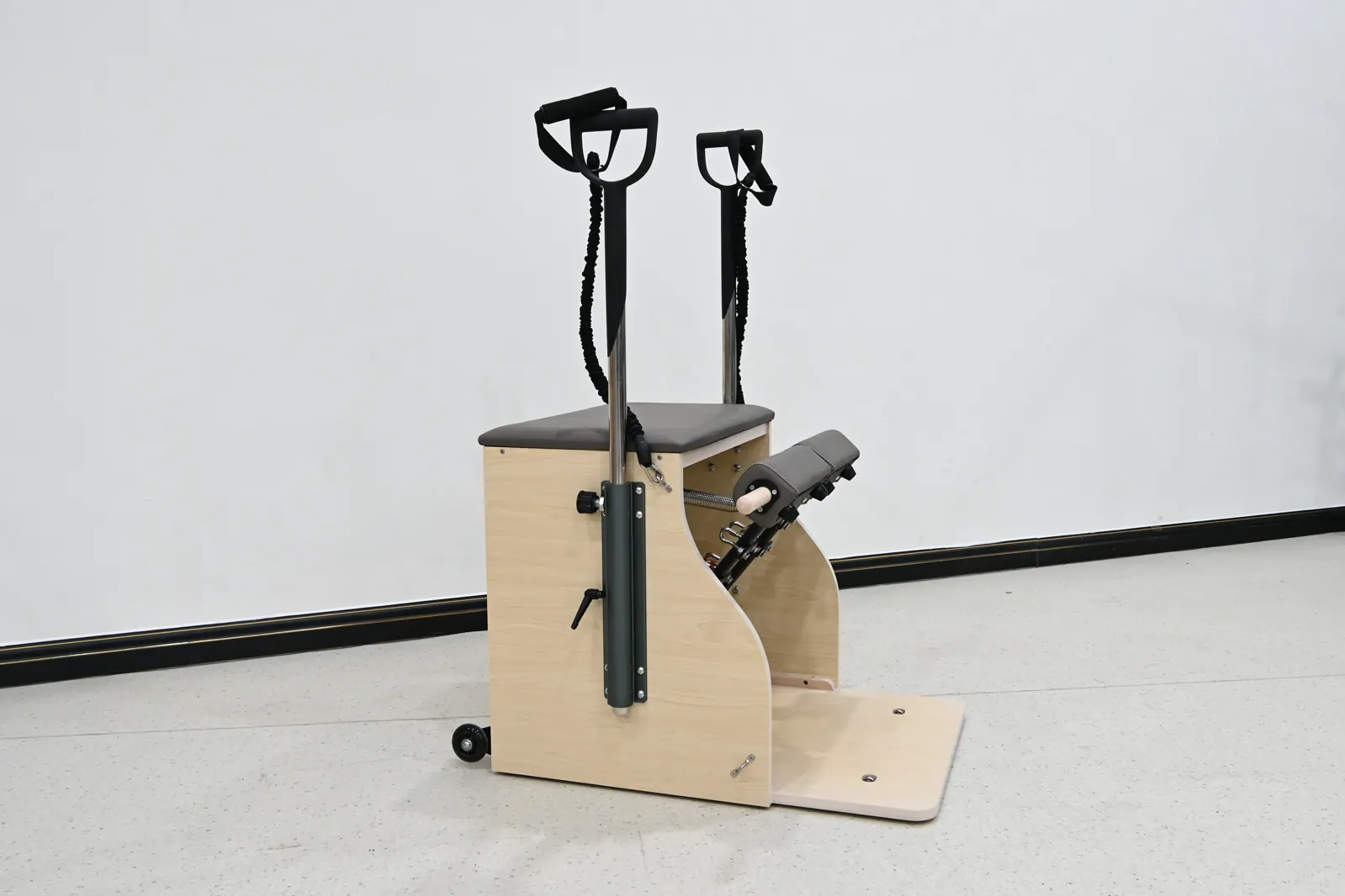Wunda Chair Pilates con pedali e molle